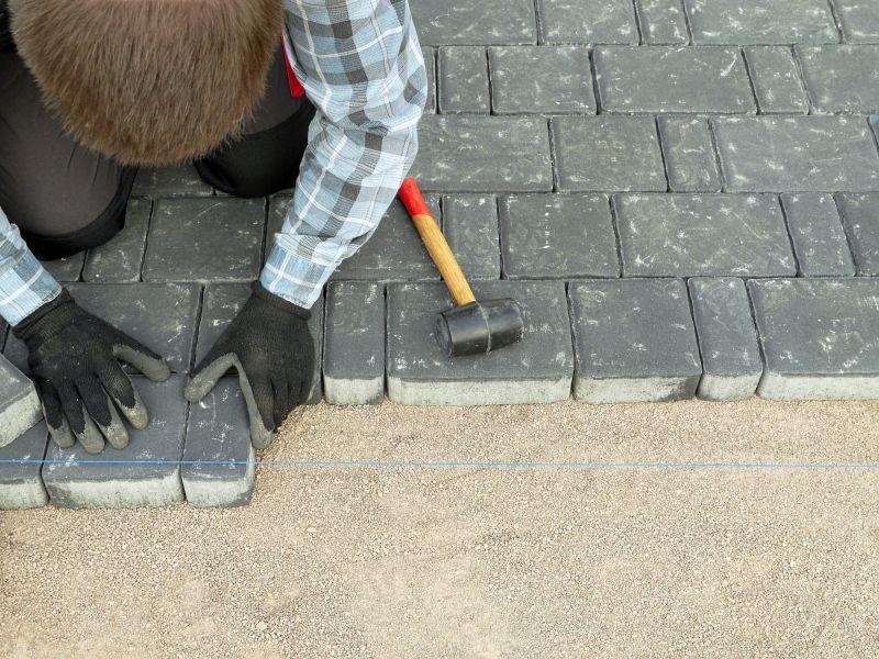 Expert Installing Pavers